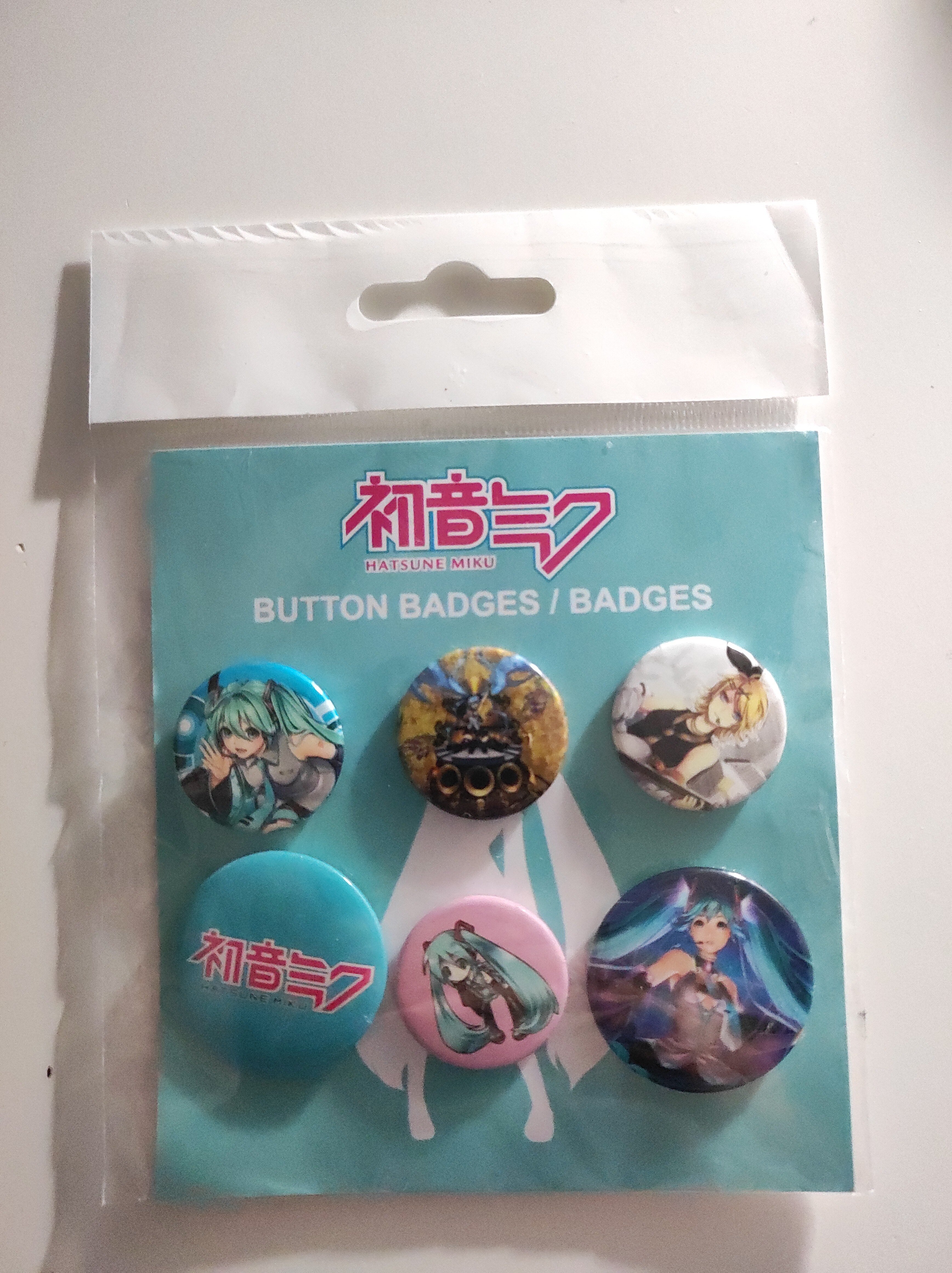 Miku pins (front)