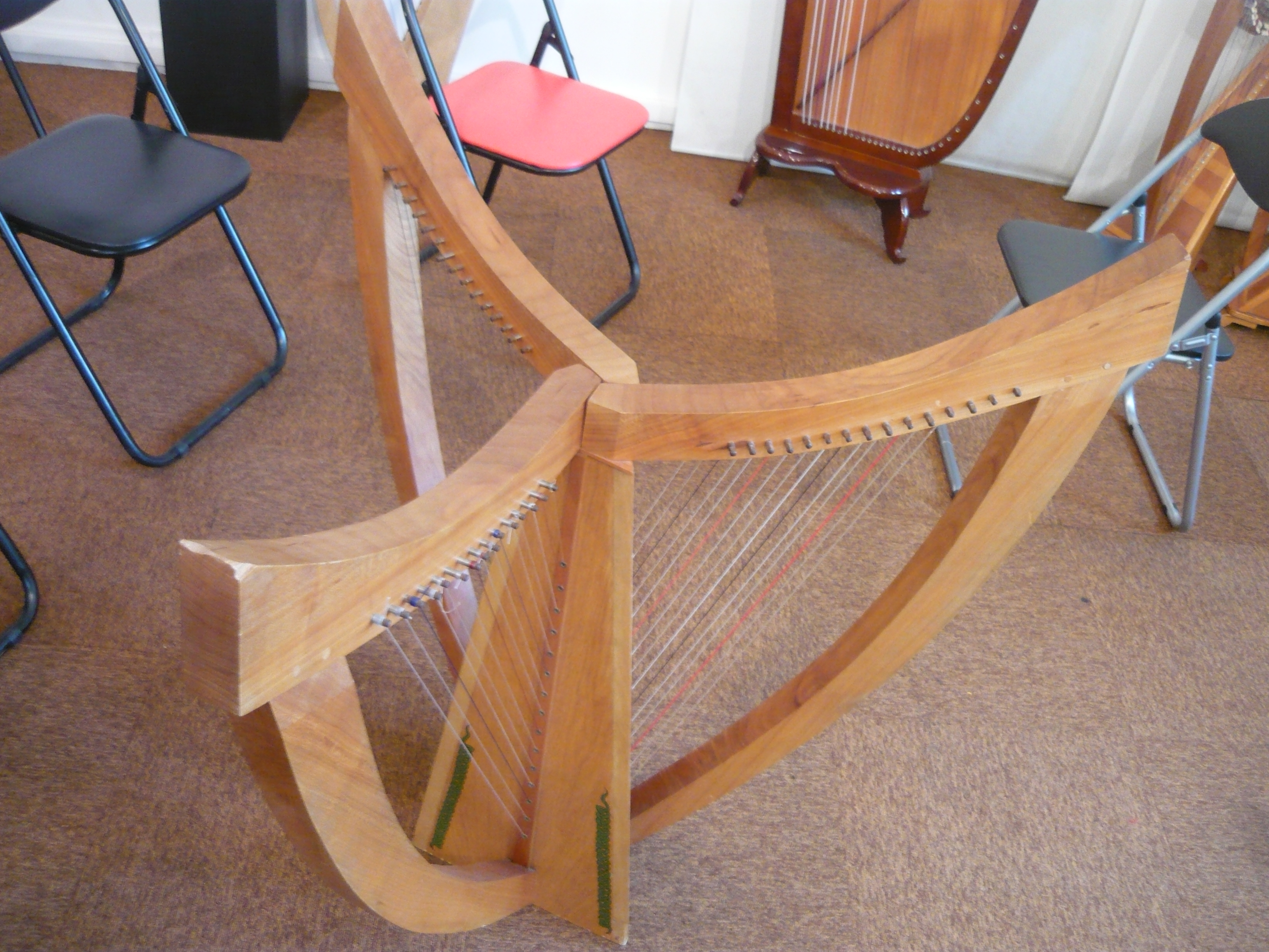 Triskell Harp